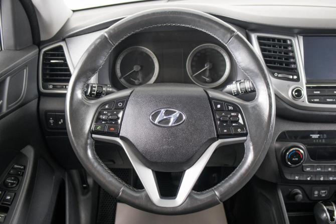 Hyundai Tucson III Рестайлинг с пробегом 2018 года, цена 2 249 000 рублей, 112000 км, внедорожник, Автокод Объявления