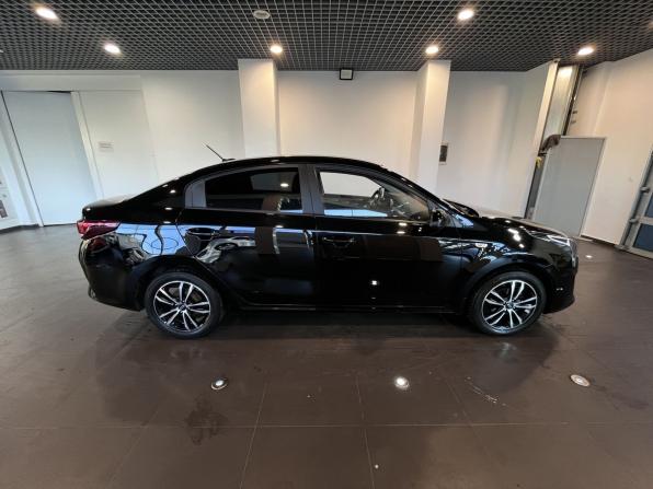 Kia Rio IV Рестайлинг с пробегом 2021 года, цена 1 655 000 рублей, 98445 км, седан, Автокод Объявления