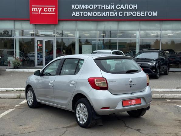 Renault Sandero II с пробегом 2016 года, цена 650 000 рублей, 133000 км, хэтчбек, Автокод Объявления
