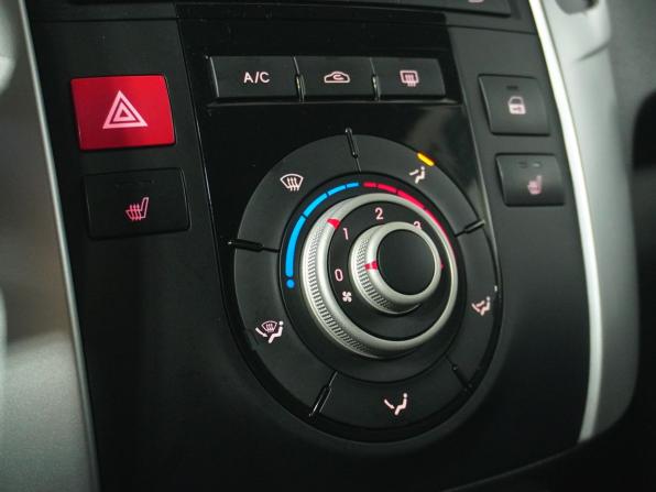 Kia Venga I с пробегом 2012 года, цена 848 000 рублей, 173953 км, компактвэн, Автокод Объявления