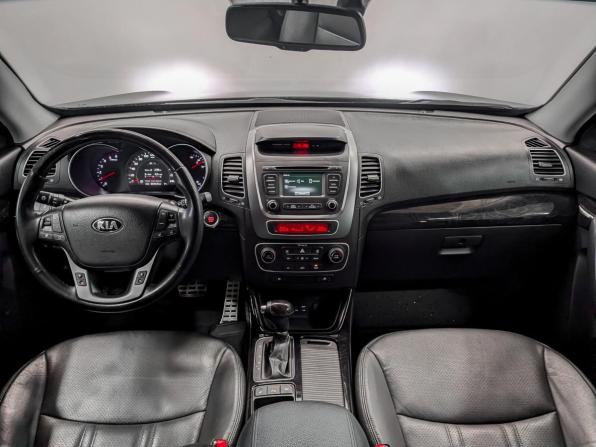 Kia Sorento II Рестайлинг с пробегом 2019 года, цена 2 600 000 рублей, 80427 км, внедорожник, Автокод Объявления