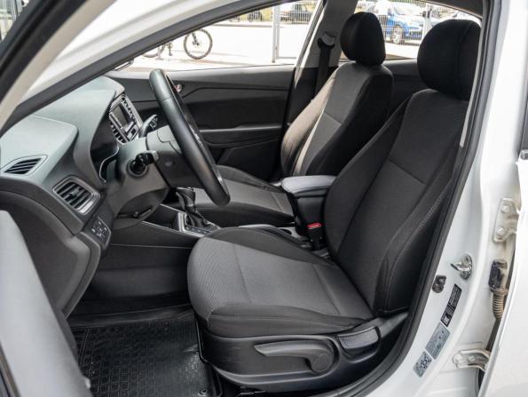 Hyundai Solaris II с пробегом 2020 года, цена 1 550 000 рублей, 101246 км, седан, Автокод Объявления