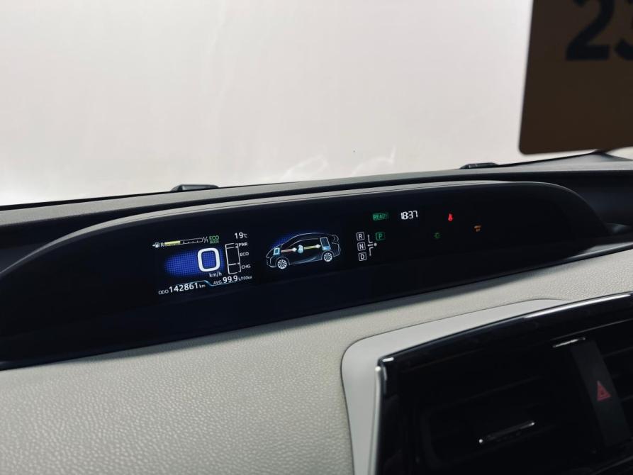 Toyota Prius IV (XW50) Санкт-Петербург  - изображение 18