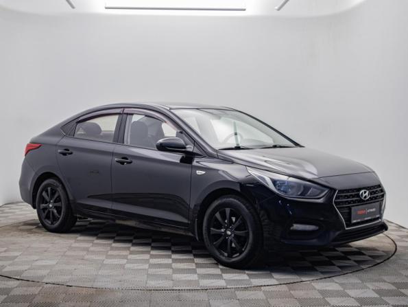 Hyundai Solaris II с пробегом 2017 года, цена 1 360 000 рублей, 119142 км, седан, Автокод Объявления