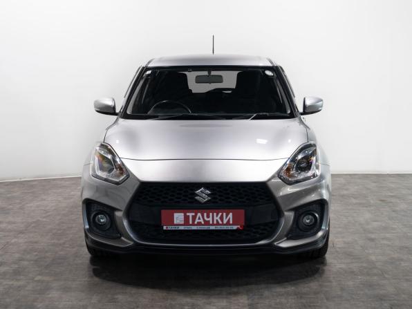 Suzuki Swift V с пробегом 2018 года, цена 1 560 000 рублей, 76426 км, хэтчбек, Автокод Объявления