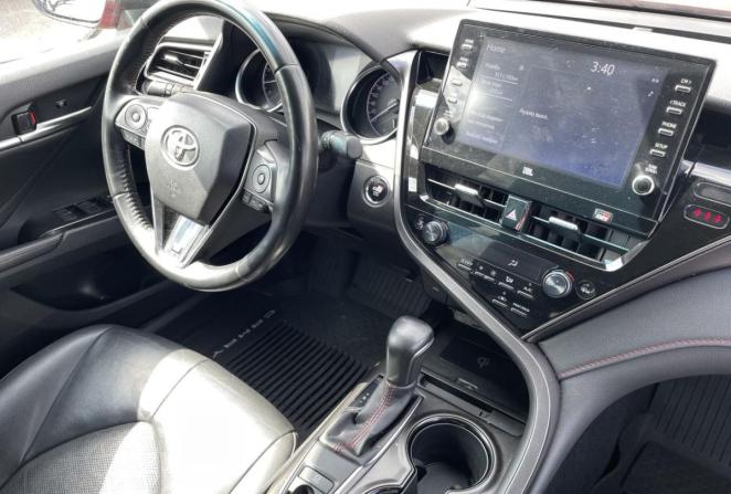 Toyota Camry VIII (XV70) Рестайлинг с пробегом 2021 года, цена 2 850 000 рублей, 102198 км, седан, Автокод Объявления