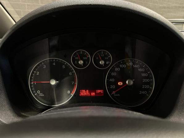 Ford C-MAX I Рестайлинг с пробегом 2007 года, цена 467 000 рублей, 363428 км, минивэн, Автокод Объявления
