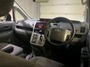Toyota Voxy II (R70) Новосибирск  - изображение 38