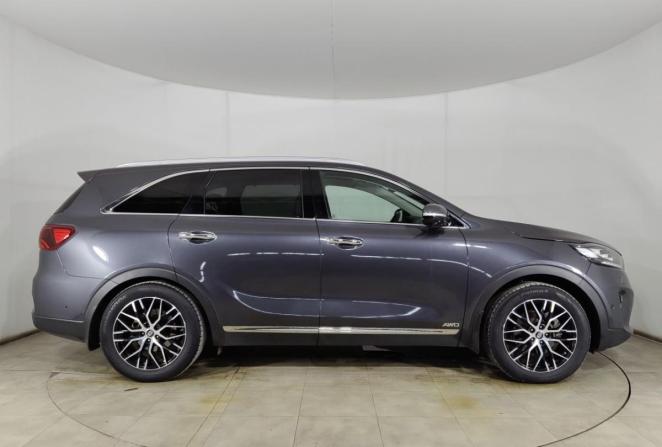 Kia Sorento II Рестайлинг с пробегом 2018 года, цена 2 850 000 рублей, 126366 км, внедорожник, Автокод Объявления
