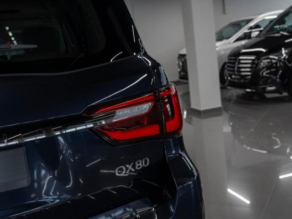 Infiniti QX80 I Рестайлинг 2 с пробегом 2021 года, цена 7 250 000 рублей, 7964 км, внедорожник, Автокод Объявления