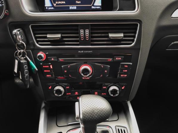 Audi Q5 I (8R) Рестайлинг с пробегом 2015 года, цена 2 200 000 рублей, 141979 км, внедорожник, Автокод Объявления
