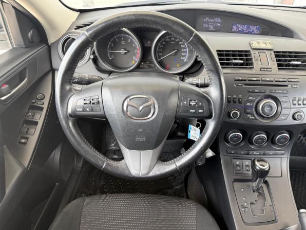 Mazda 3 II (BL) Рестайлинг с пробегом 2013 года, цена 819 000 рублей, 226500 км, седан, Автокод Объявления