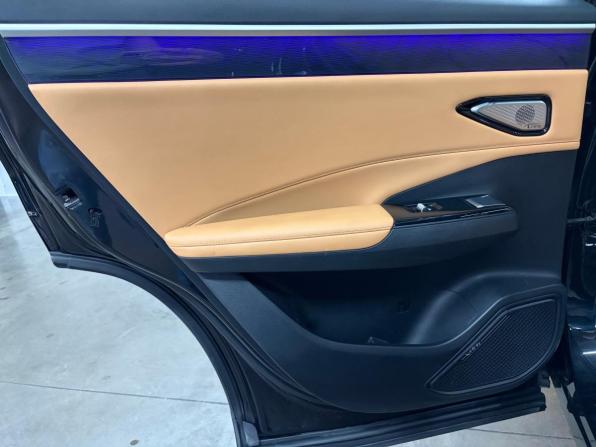 Geely Galaxy L7 с пробегом 2023 года, цена 2 947 000 рублей, 51719 км, внедорожник, Автокод Объявления
