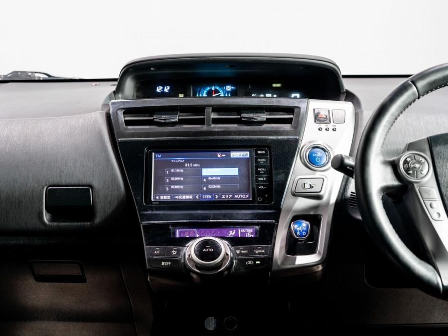 Toyota Prius Alpha I (ZVW40/41) Рестайлинг Чита  - изображение 12