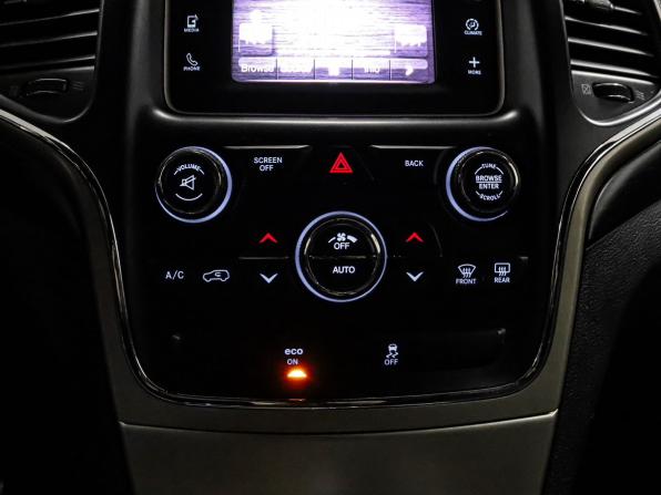 Jeep Grand Cherokee IV (WK2) Рестайлинг с пробегом 2013 года, цена 2 099 000 рублей, 72045 км, внедорожник, Автокод Объявления
