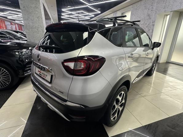 Renault Kaptur I с пробегом 2017 года, цена 1 565 000 рублей, 117605 км, внедорожник, Автокод Объявления