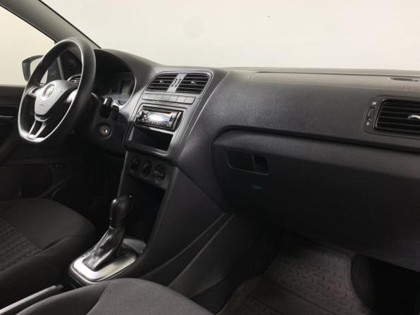 Volkswagen Polo V Рестайлинг с пробегом 2016 года, цена 1 229 000 рублей, 75905 км, седан, Автокод Объявления