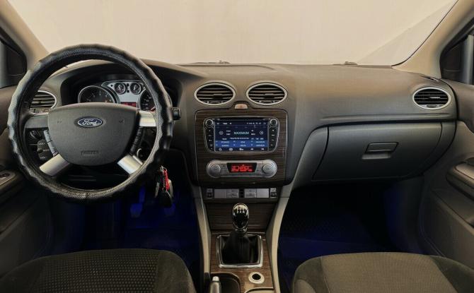 Ford Focus II Рестайлинг с пробегом 2008 года, цена 570 000 рублей, 219323 км, универсал, Автокод Объявления
