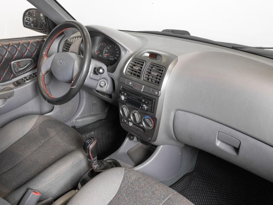 Hyundai Accent II Казань  - изображение 7
