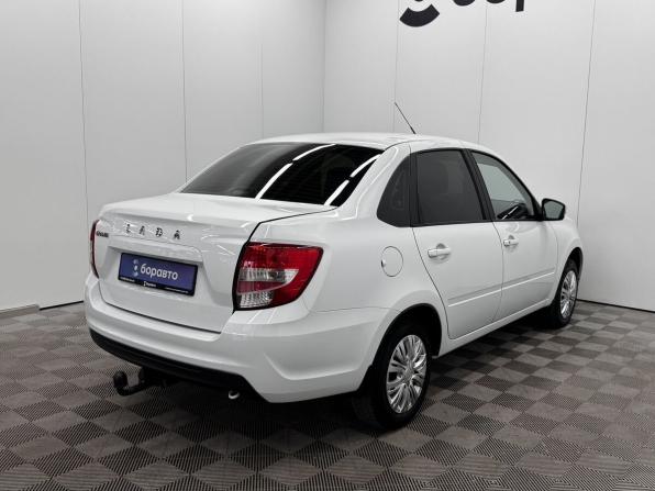 Lada (ВАЗ) Granta I Рестайлинг с пробегом 2022 года, цена 743 000 рублей, 44634 км, седан, Автокод Объявления