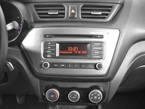 Kia Rio III Рестайлинг с пробегом 2015 года, цена 843 100 рублей, 150482 км, седан, Автокод Объявления
