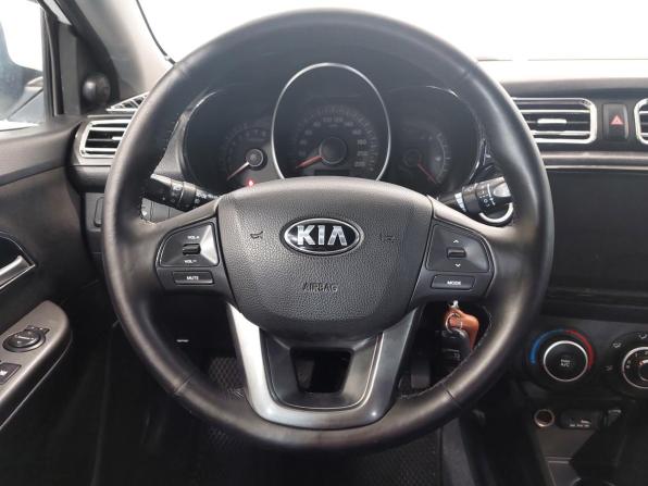 Kia Rio III с пробегом 2015 года, цена 899 000 рублей, 164180 км, седан, Автокод Объявления