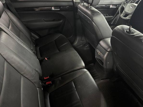 Kia Sorento II Рестайлинг с пробегом 2013 года, цена 1 499 000 рублей, 213000 км, внедорожник, Автокод Объявления