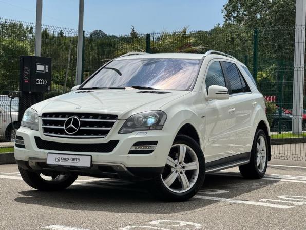 Mercedes-Benz M-Класс II (W164) Рестайлинг с пробегом 2010 года, цена 1 100 000 рублей, 188920 км, внедорожник, Автокод Объявления