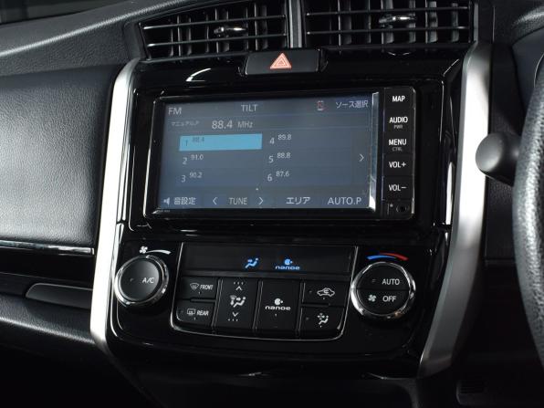Toyota Corolla XI (E160 E170) Рестайлинг 2 с пробегом 2019 года, цена 1 299 999 рублей, 137843 км, универсал, Автокод Объявления