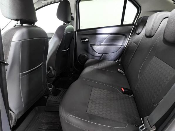 Renault Logan II с пробегом 2015 года, цена 650 000 рублей, 169230 км, седан, Автокод Объявления