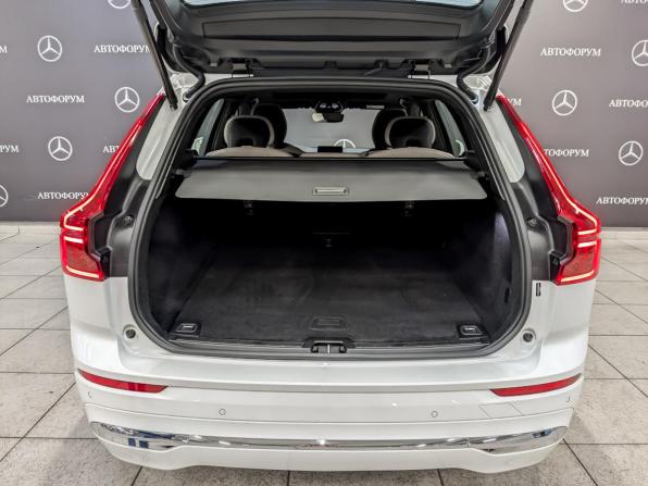 Volvo XC60 II Рестайлинг 2 с пробегом 2025 года, цена 5 695 000 рублей, 3800 км, внедорожник, Автокод Объявления