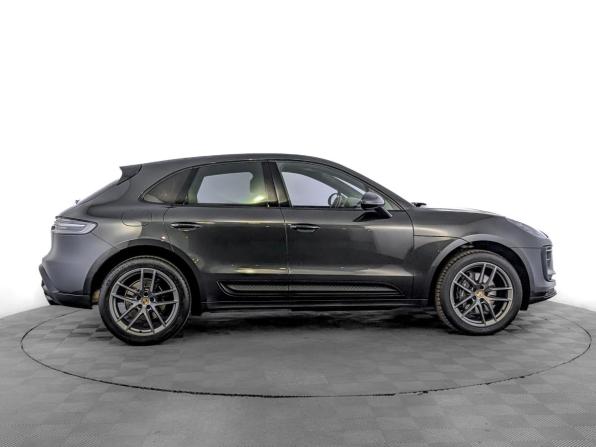 Porsche Macan I Рестайлинг 2 с пробегом 2022 года, цена 6 900 000 рублей, 74465 км, внедорожник, Автокод Объявления