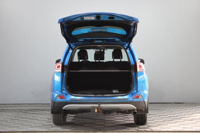 Toyota RAV4 IV (XA40) Рестайлинг с пробегом 2016 года, цена 2 324 000 рублей, 166100 км, внедорожник, Автокод Объявления