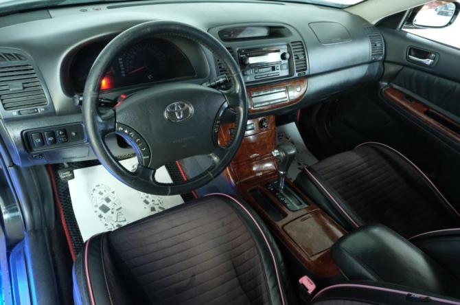 Toyota Camry V (XV30) Рестайлинг с пробегом 2005 года, цена 819 000 рублей, 260000 км, седан, Автокод Объявления