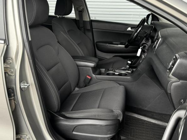 Kia Sportage IV с пробегом 2016 года, цена 1 799 000 рублей, 90884 км, внедорожник, Автокод Объявления