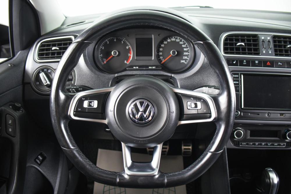 Volkswagen Polo V Рестайлинг Пермь  - изображение 15