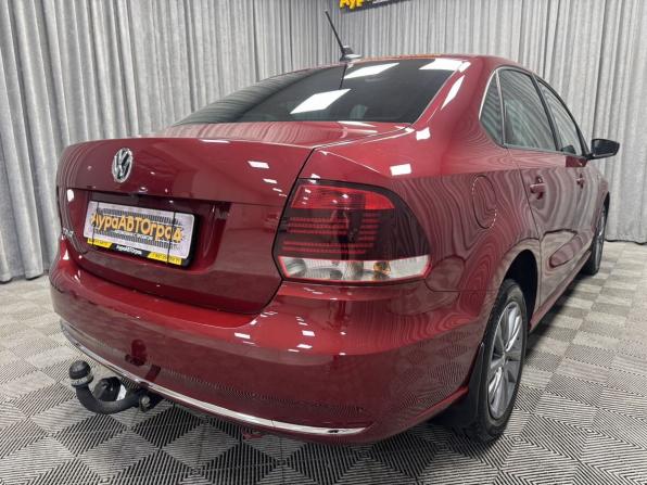 Volkswagen Polo V Рестайлинг с пробегом 2019 года, цена 1 330 000 рублей, 96703 км, седан, Автокод Объявления