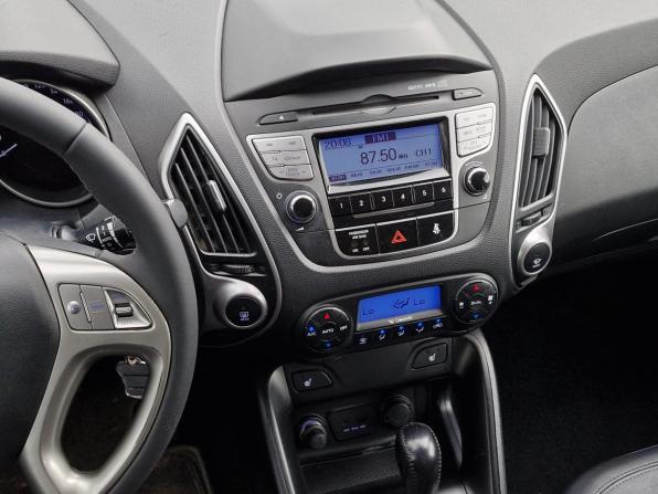 Hyundai ix35 I с пробегом 2011 года, цена 1 149 000 рублей, 217578 км, внедорожник, Автокод Объявления