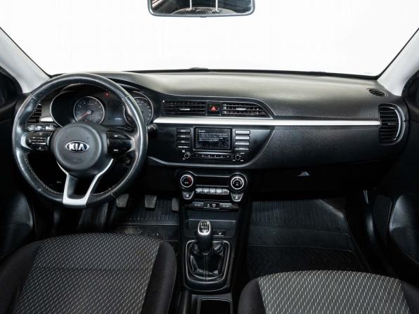 Kia Rio IV с пробегом 2018 года, цена 1 255 000 рублей, 122500 км, седан, Автокод Объявления
