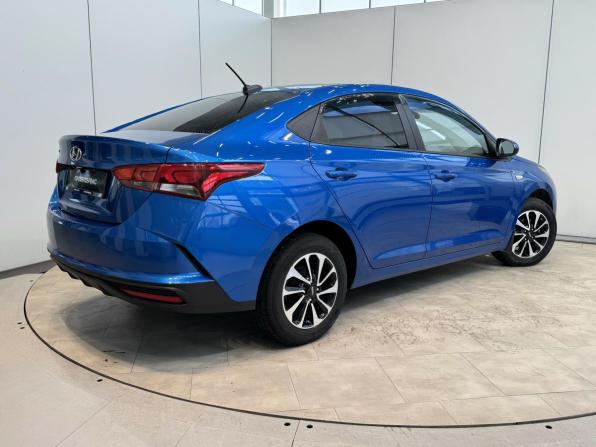 Hyundai Solaris II Рестайлинг с пробегом 2021 года, цена 1 650 000 рублей, 77613 км, седан, Автокод Объявления