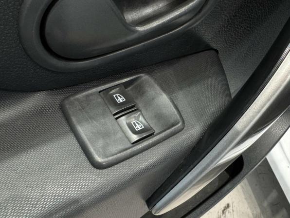 Renault Sandero II с пробегом 2016 года, цена 820 000 рублей, 124451 км, хэтчбек, Автокод Объявления