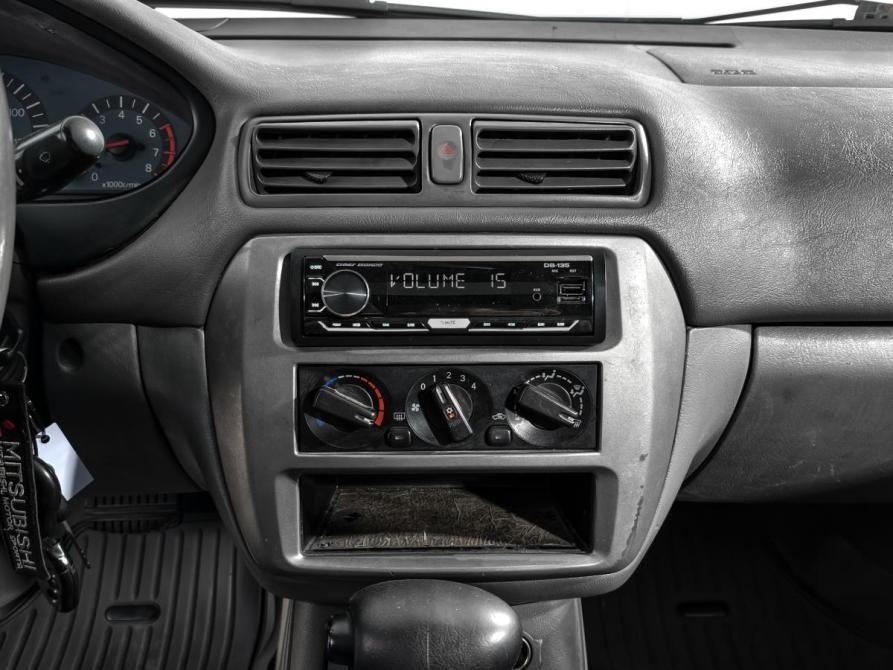 Mitsubishi Galant VIII Рестайлинг Санкт-Петербург  - изображение 17