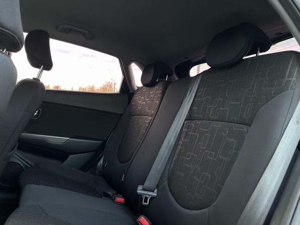 Kia Rio III Рестайлинг с пробегом 2015 года, цена 1 245 000 рублей, 99000 км, хэтчбек, Автокод Объявления