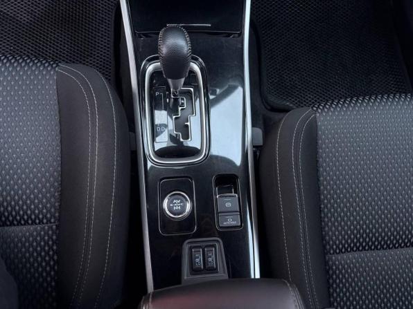 Mitsubishi Outlander III Рестайлинг 3 с пробегом 2022 года, цена 2 469 000 рублей, 44428 км, внедорожник, Автокод Объявления
