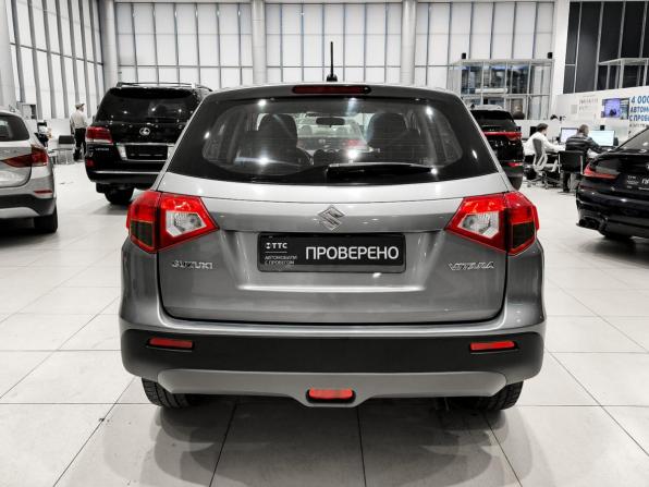 Suzuki Vitara II с пробегом 2016 года, цена 1 420 000 рублей, 156000 км, внедорожник, Автокод Объявления