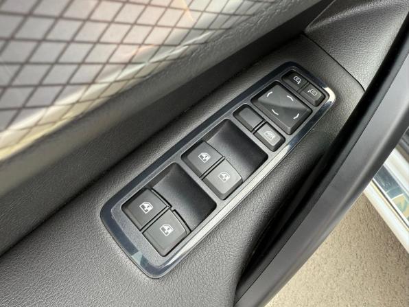 Lada (ВАЗ) Vesta I Рестайлинг (NG) с пробегом 2024 года, цена 1 350 000 рублей, 13023 км, седан, Автокод Объявления