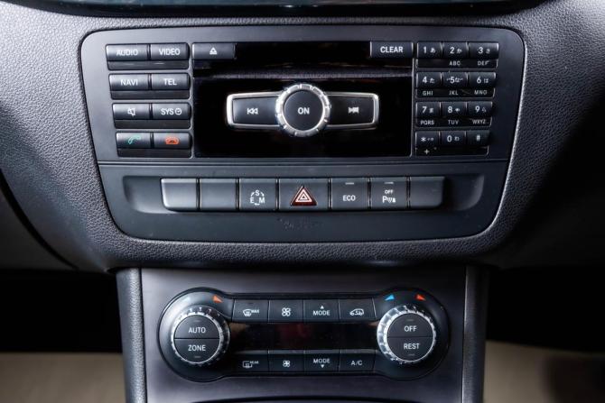 Mercedes-Benz B-Класс II (W246) с пробегом 2012 года, цена 1 189 000 рублей, 102000 км, хэтчбек, Автокод Объявления