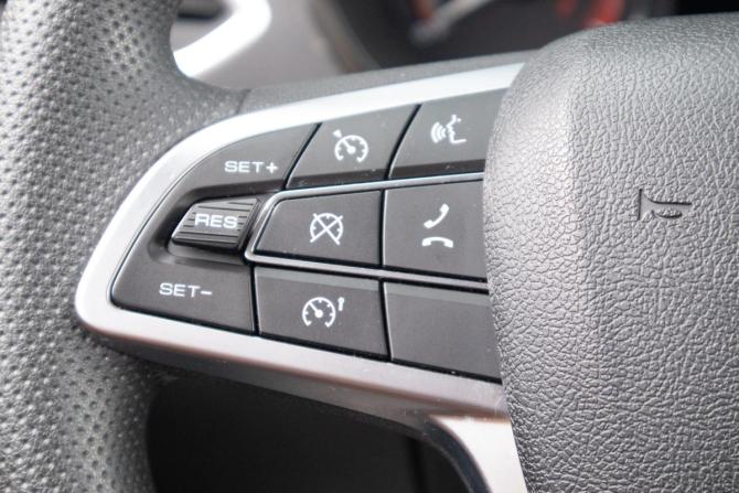 Lada (ВАЗ) Vesta I Рестайлинг (NG) с пробегом 2025 года, цена 1 899 000 рублей, 15000 км, седан, Автокод Объявления