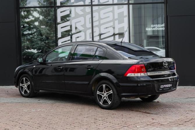 Opel Astra H Рестайлинг с пробегом 2008 года, цена 439 000 рублей, 208763 км, седан, Автокод Объявления