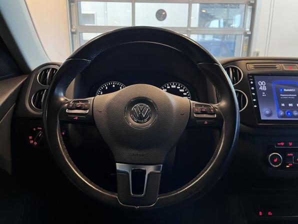 Volkswagen Tiguan I Рестайлинг с пробегом 2012 года, цена 1 560 000 рублей, 100021 км, внедорожник, Автокод Объявления